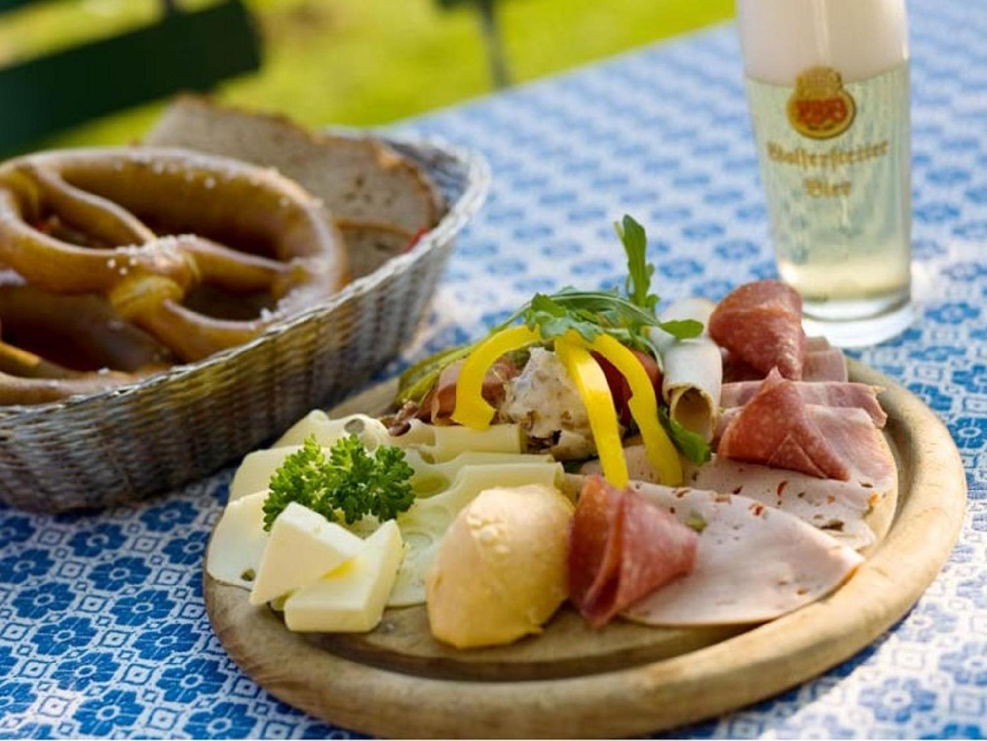 Landgasthof Moser & Restaurant Bootshaus Windorf  ภายนอก รูปภาพ