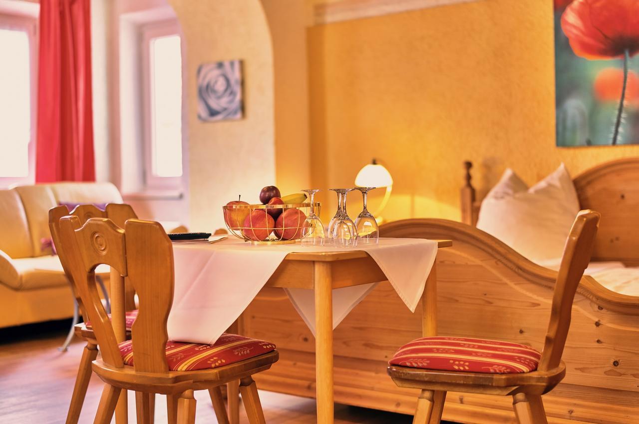 Landgasthof Moser & Restaurant Bootshaus Windorf  ภายนอก รูปภาพ