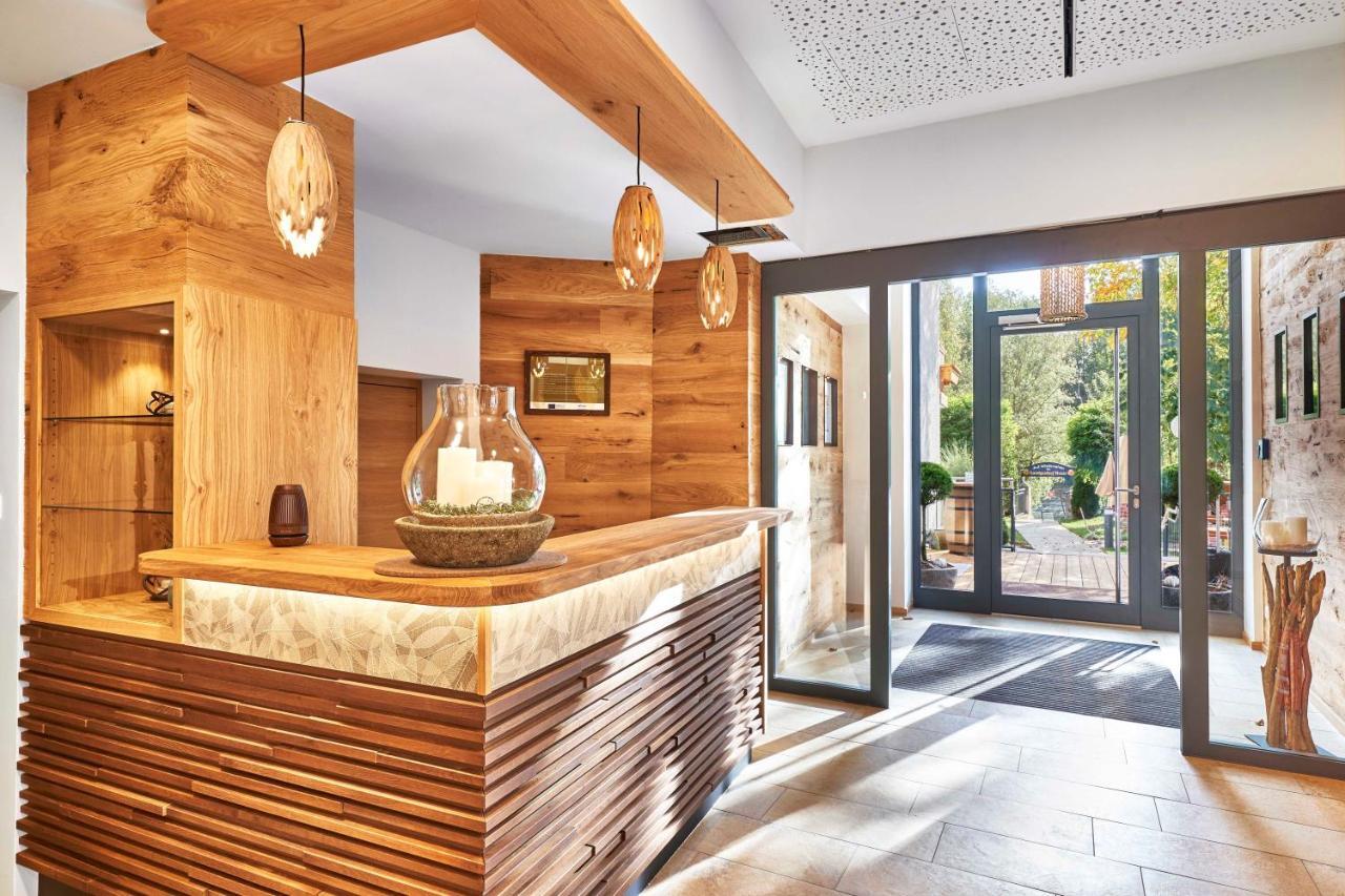 Landgasthof Moser & Restaurant Bootshaus Windorf  ภายนอก รูปภาพ