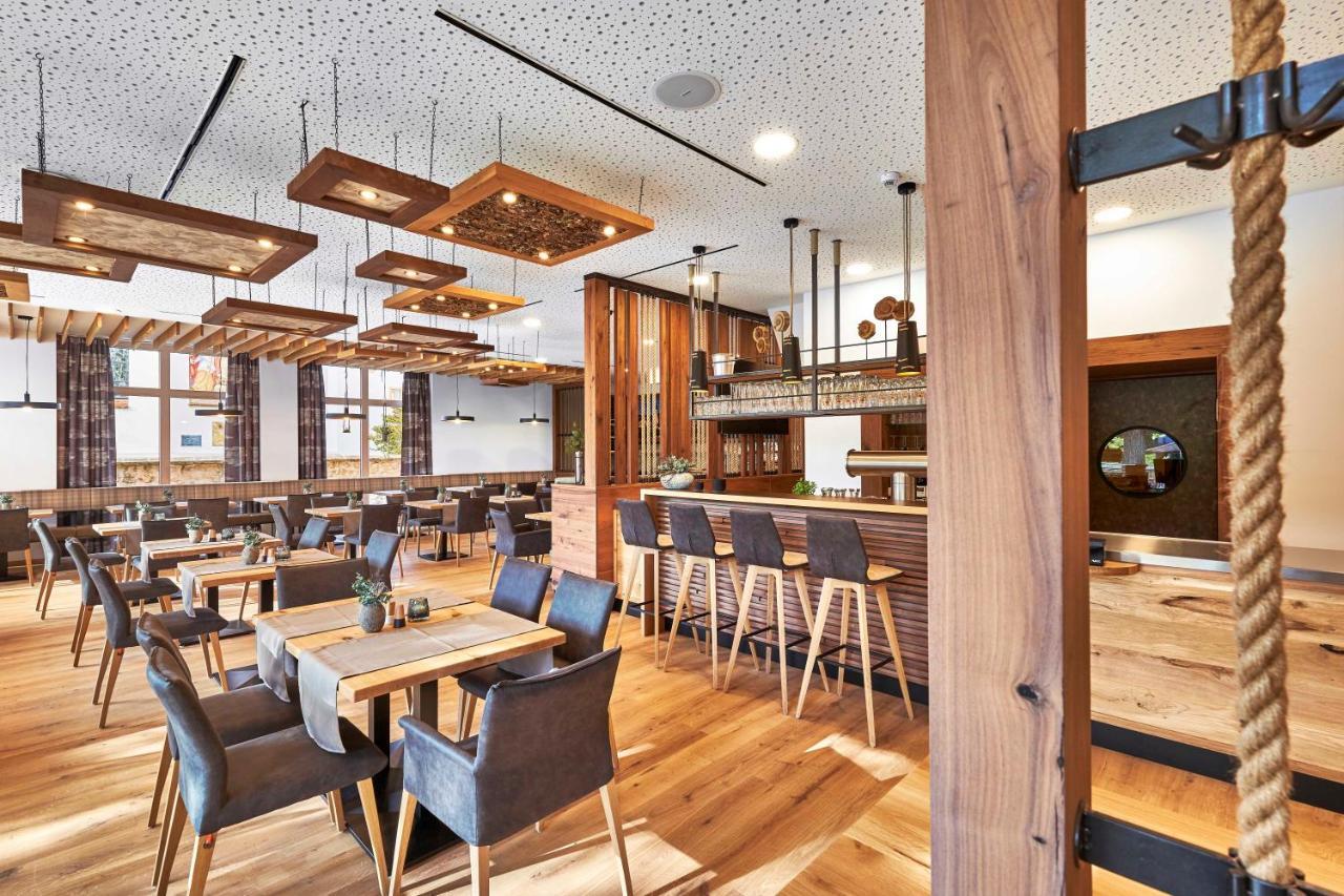 Landgasthof Moser & Restaurant Bootshaus Windorf  ภายนอก รูปภาพ